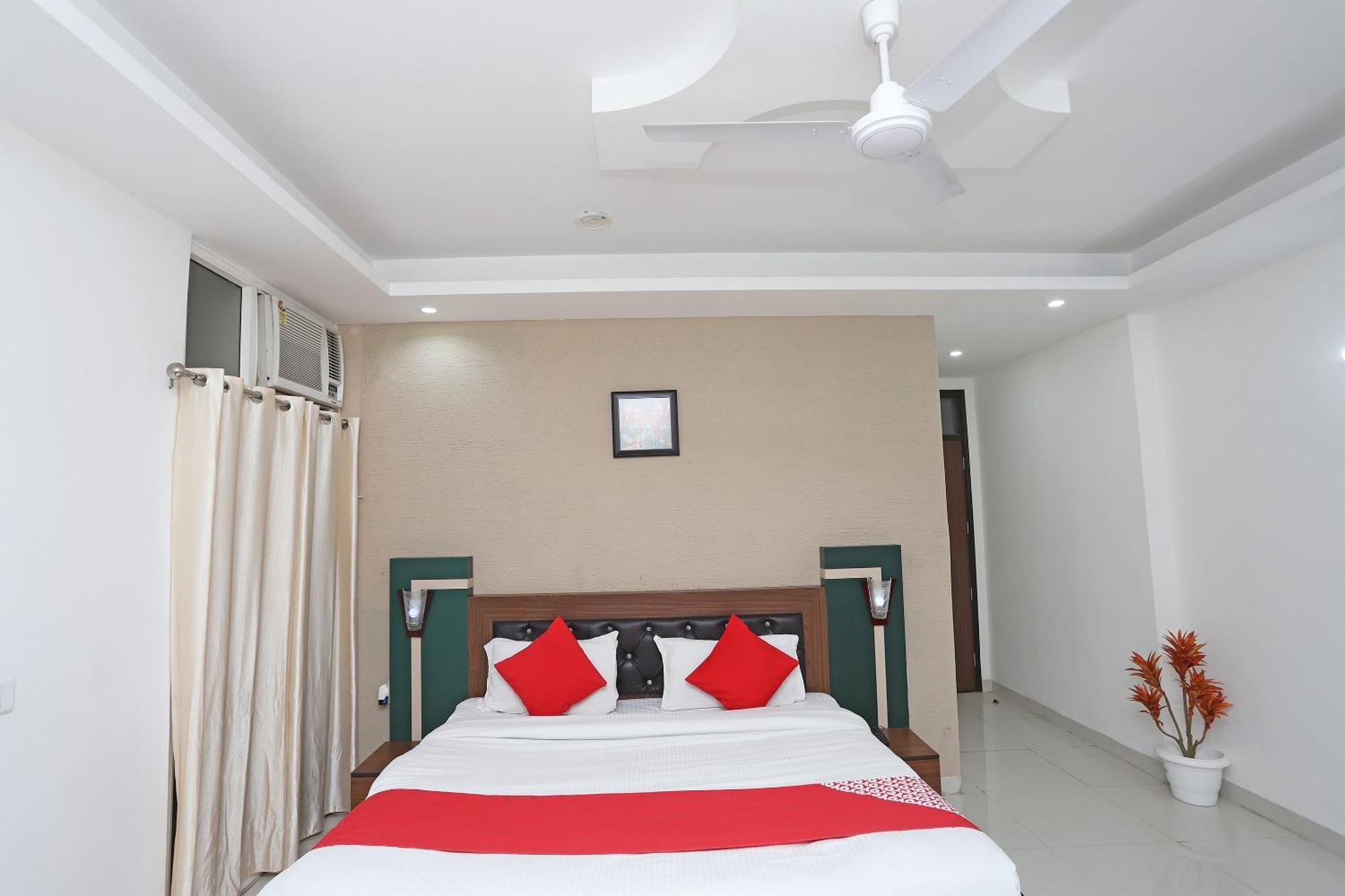 Super Capital O Levanti Near Aravali Biodiversity Park Ґурґаон Екстер'єр фото